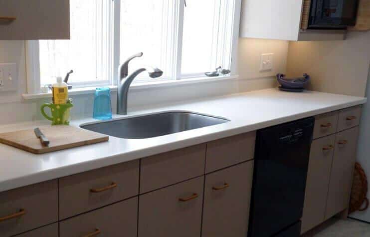 The Difference Between Marble and Granite Counters