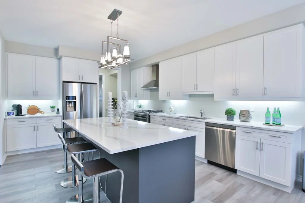 Photo Orlando's Quartz Revolution: How to Choose Countertops That Last