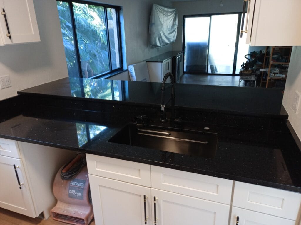 How to Choose the Right Edge Profile for Your Countertops