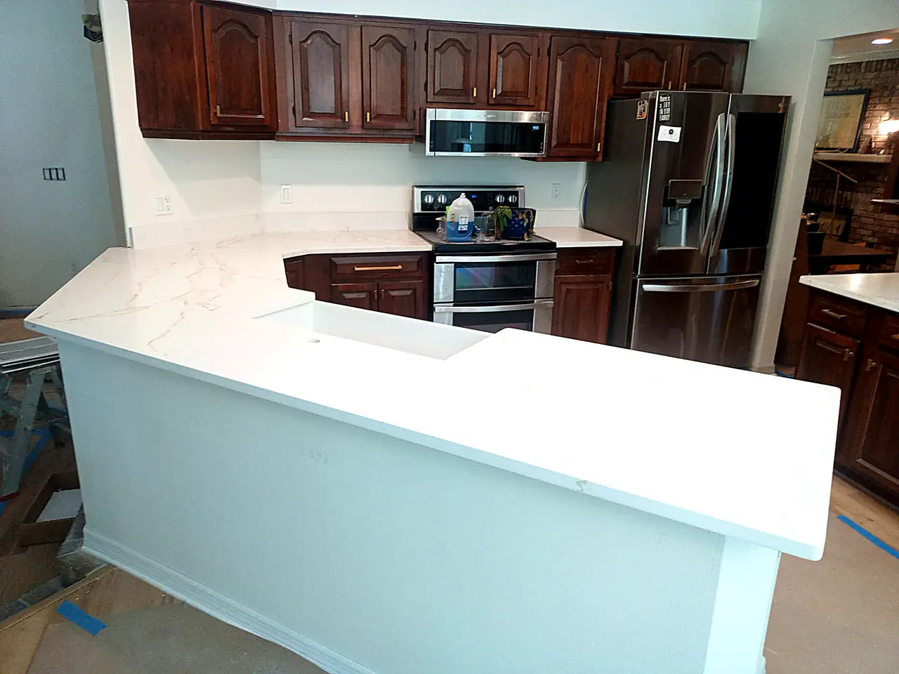 Calacatta Quartz countertop kitchen — Edstone Orlando installation